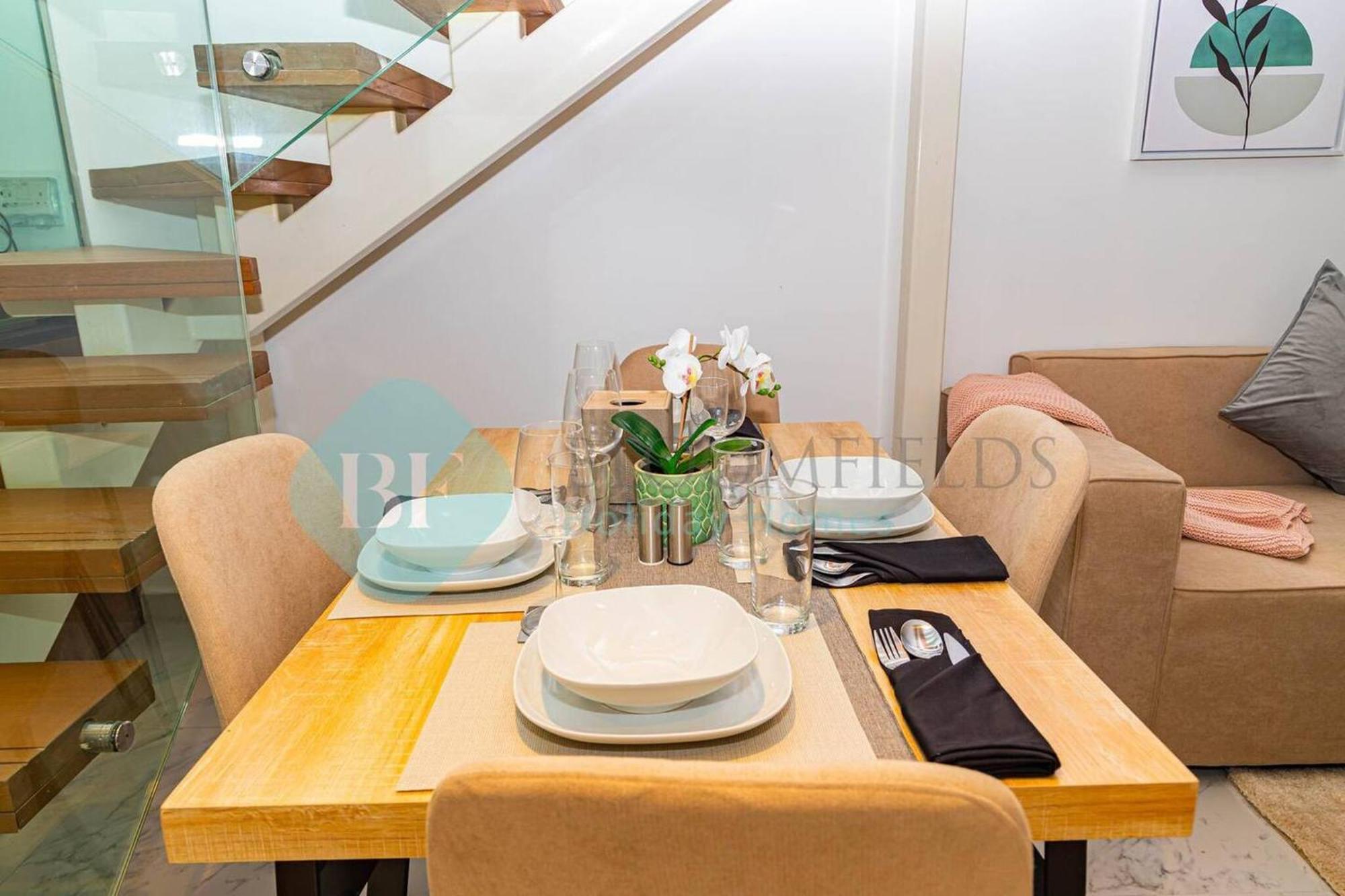 Bloomfields 2br Duplex View Oasis Masdar Abu Dhabi