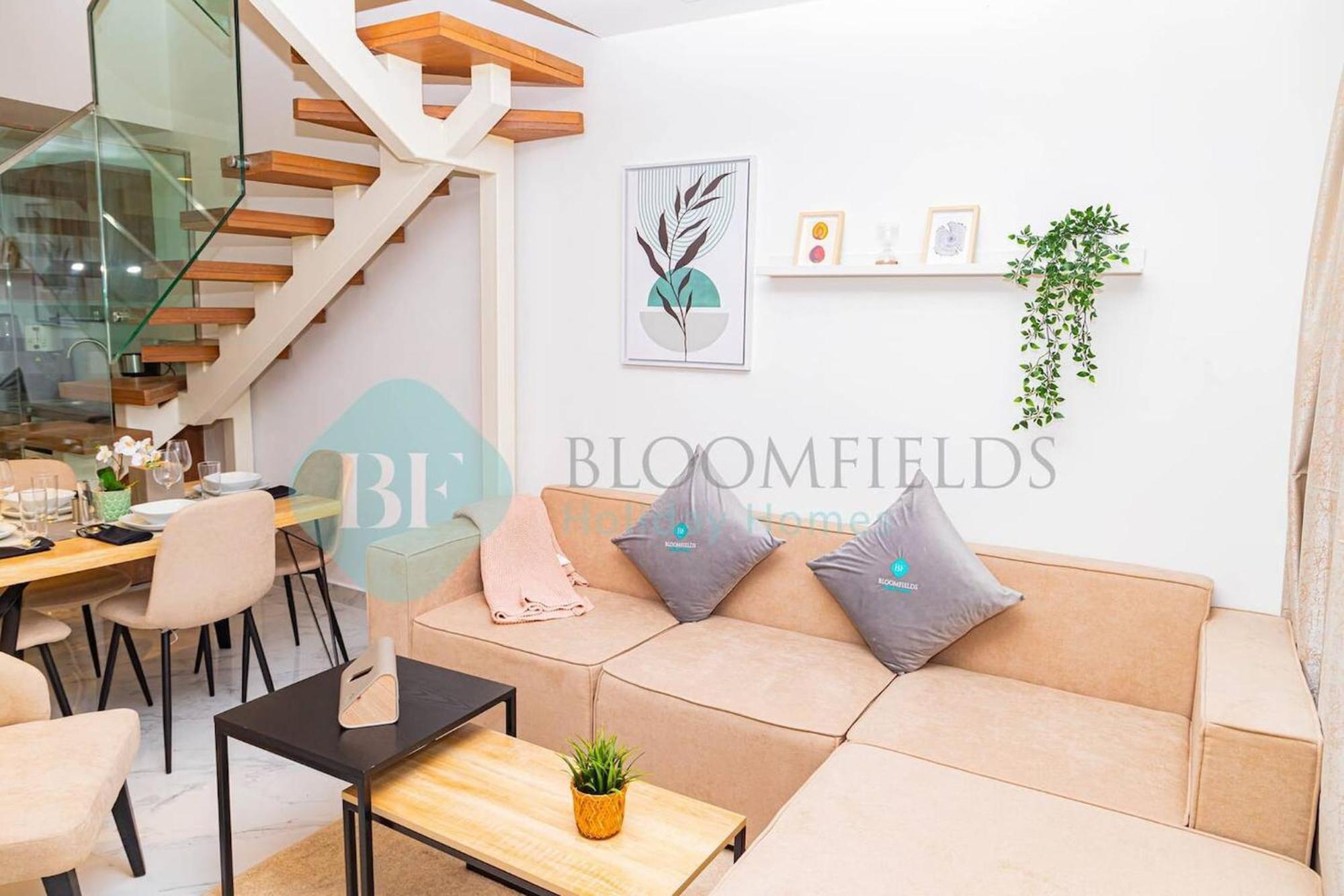 Bloomfields 2br Duplex View Oasis Masdar